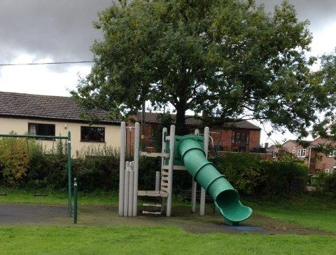 Ivinghoe Aston Playground