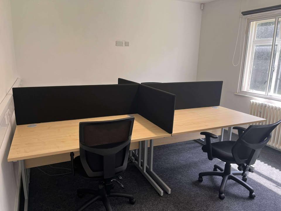 Hot Desks