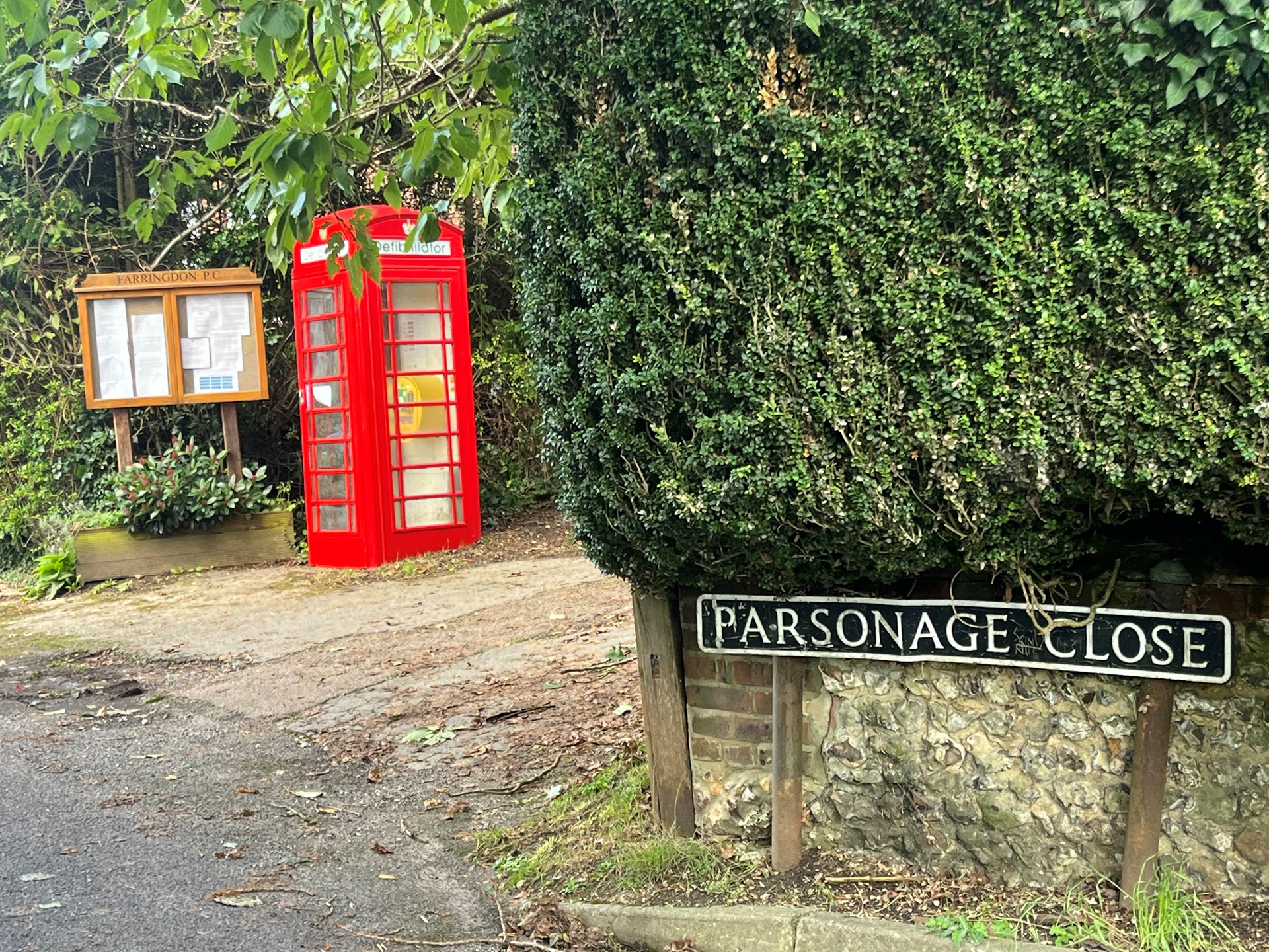 Farringdon Parish Council Hampshire Farringdon Defibrillators