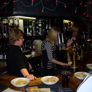 2009: Carols and auction