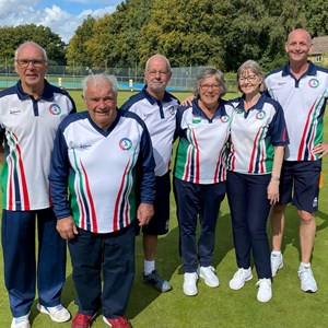 Alan, Steve, Alick, Muriel, Linda & Steve - Mixed Triples Finalists