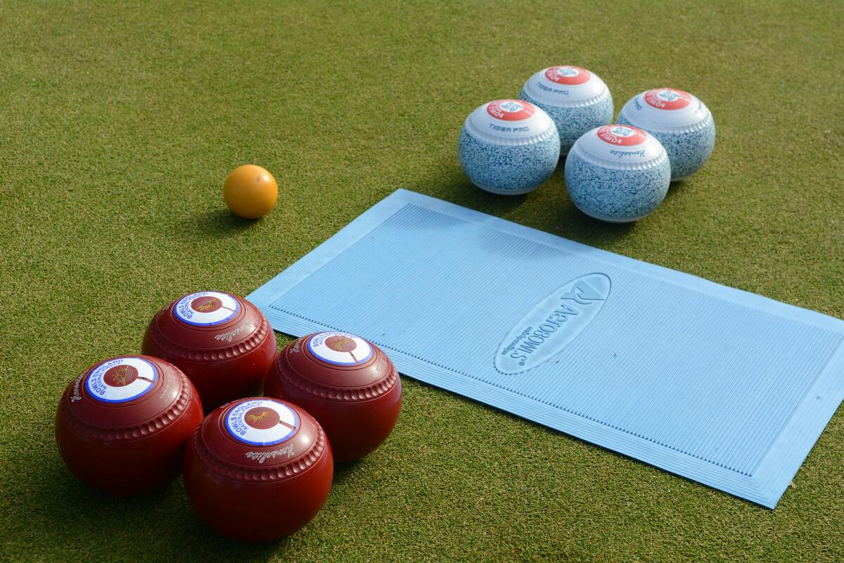 Manor House Bowls Club About Us