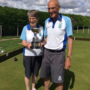 Gayle and Malcolm Hartley Winners of the Pairs 2023