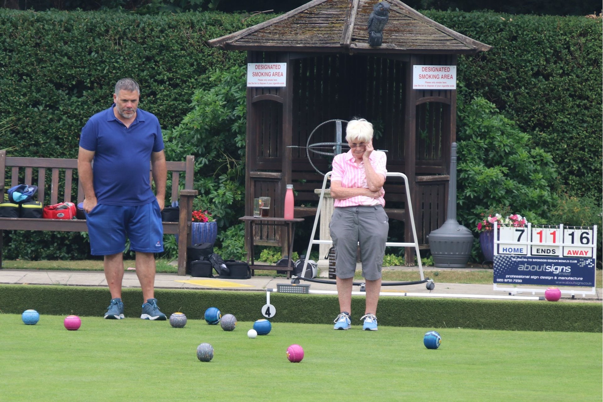 Egham Outdoor Bowls Club Ladies v Gents