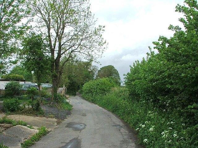 Ivy House Lane, Dunton Green by Chris Whippet