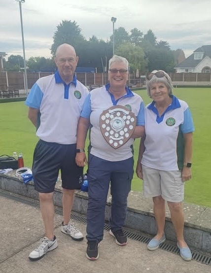Club Triples Winners Sally Fowler, Alison Bowden and Russell Whaile