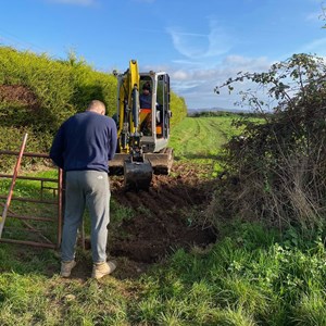 Sambourne Parish Council Footpath, Improved Access