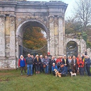 15 Nov 2024 - 31 two legged and 4 four legged friends joined us on a circular walk through Freemantle Gate and back via the Donkey Sanctuary.The mild autumn weather was a bonus.