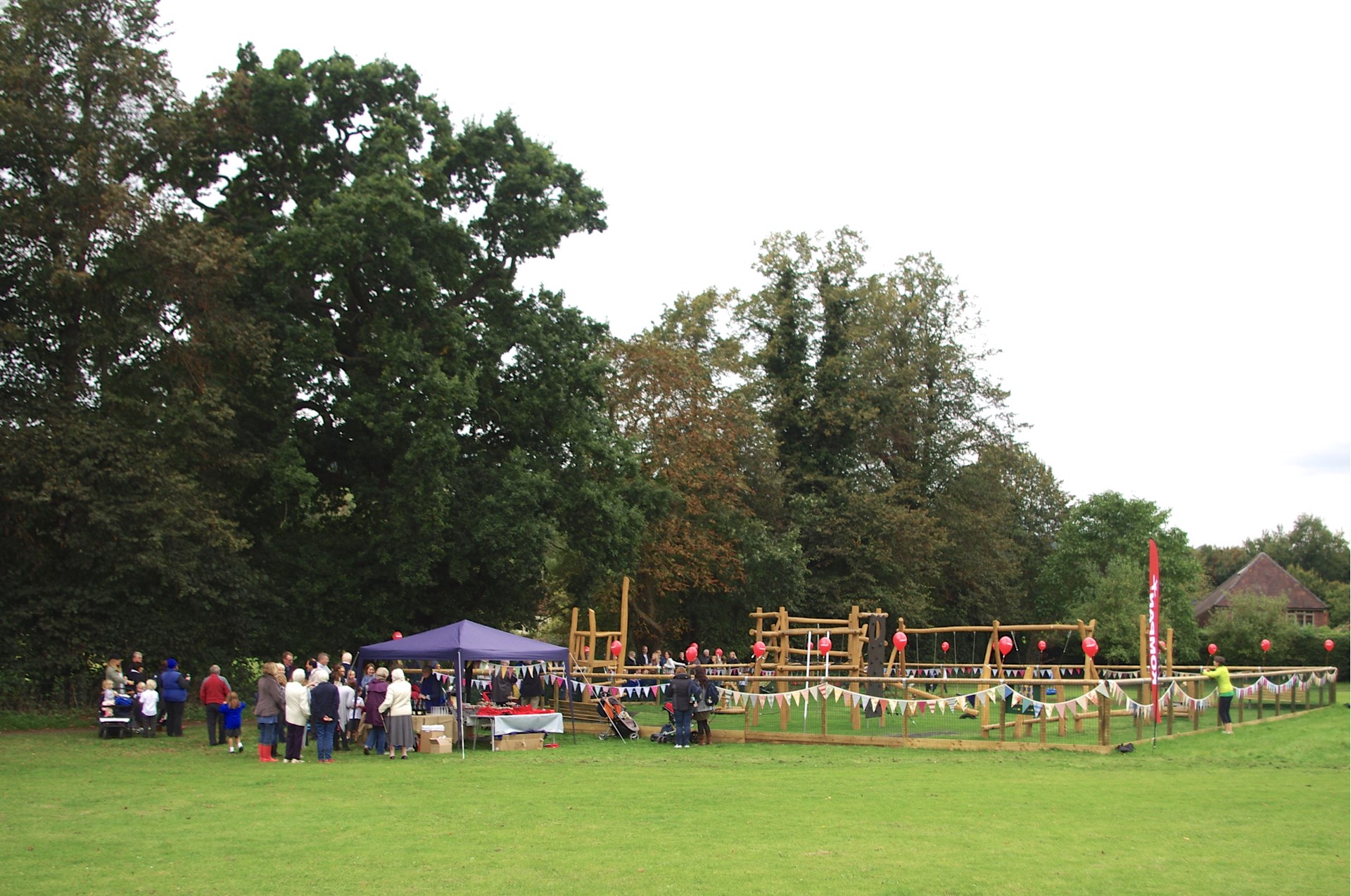 The new Playground on the Rec on the day of its opening, October 7th, 2016 (just before the children arrived).