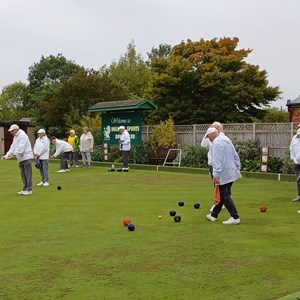 Holwell Sports Bowls Club Ladies v Gentlemen 2025