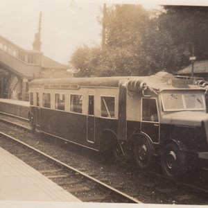 Michelin Railcar @ Alton 25.6.1932 (1)