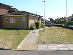 Side access to the Centre from the car park