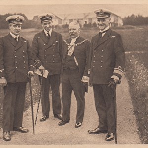 Lord Mayor, Third Sea Lord, and two surviving officers of the Fourth Destroyer Flotilla.