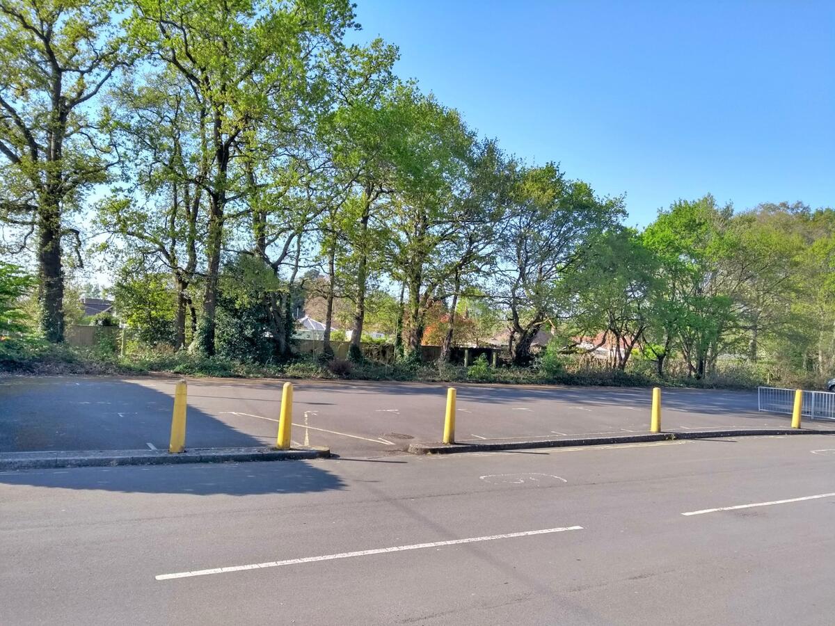 West Moors Memorial Hall Access, the Outside Area and Parking