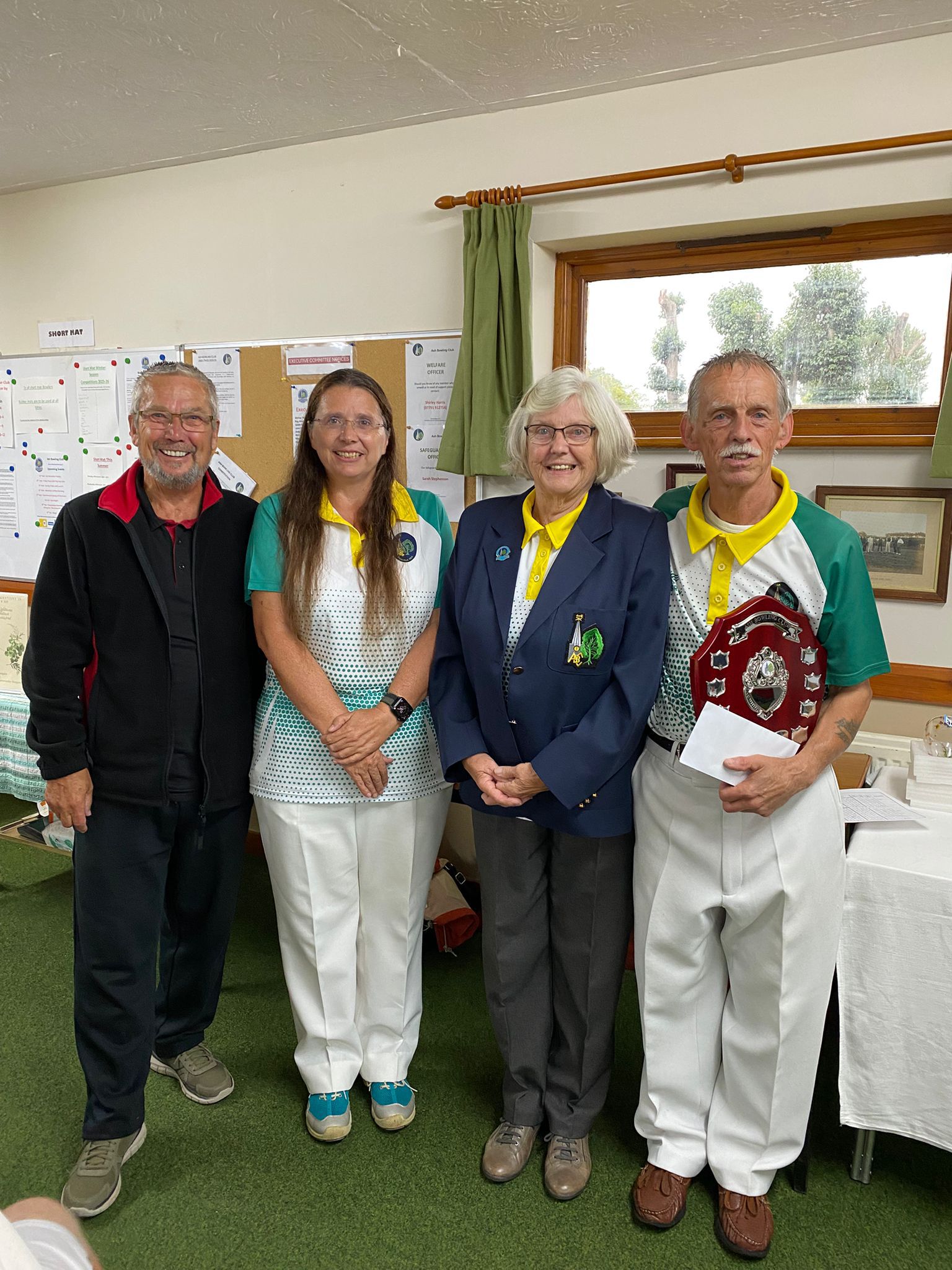 Ash Bowling Club Ash Memorial Trophy