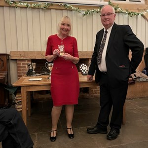 VERNON CHAPMAN RUNNER-UP - Lindsey Porter