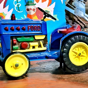 05. Miniature Tractor