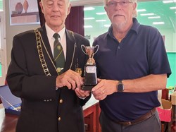 Mens Veterans Singles Winner: Alan Howe
