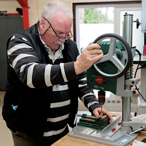 Oakley Men's Shed Our Cala sponsor visits