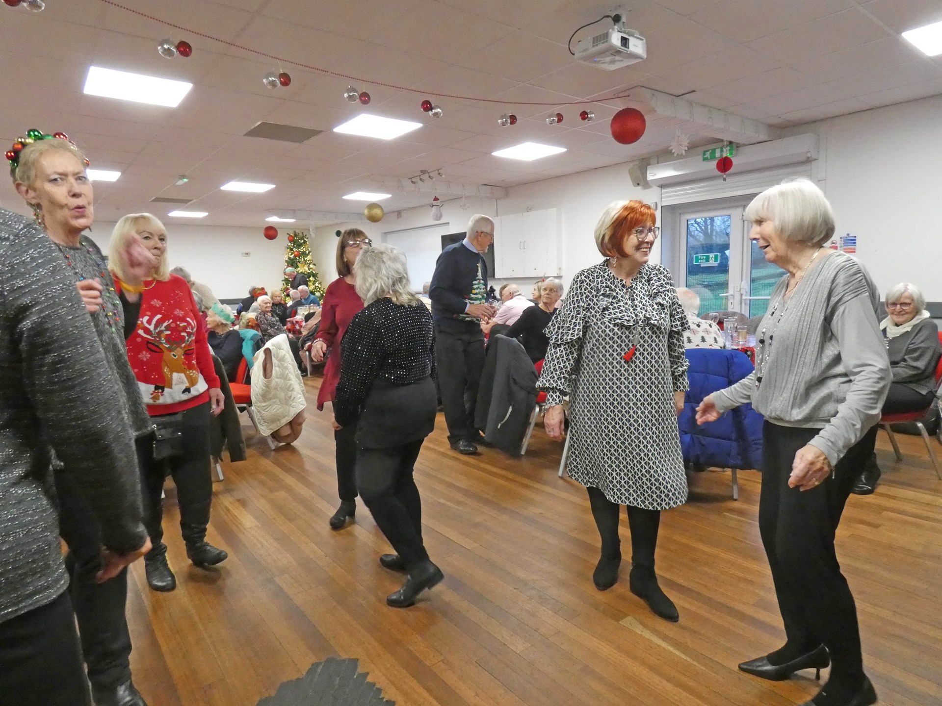 Christmas Lunch (2024) - Halling Active Retirement Association ...