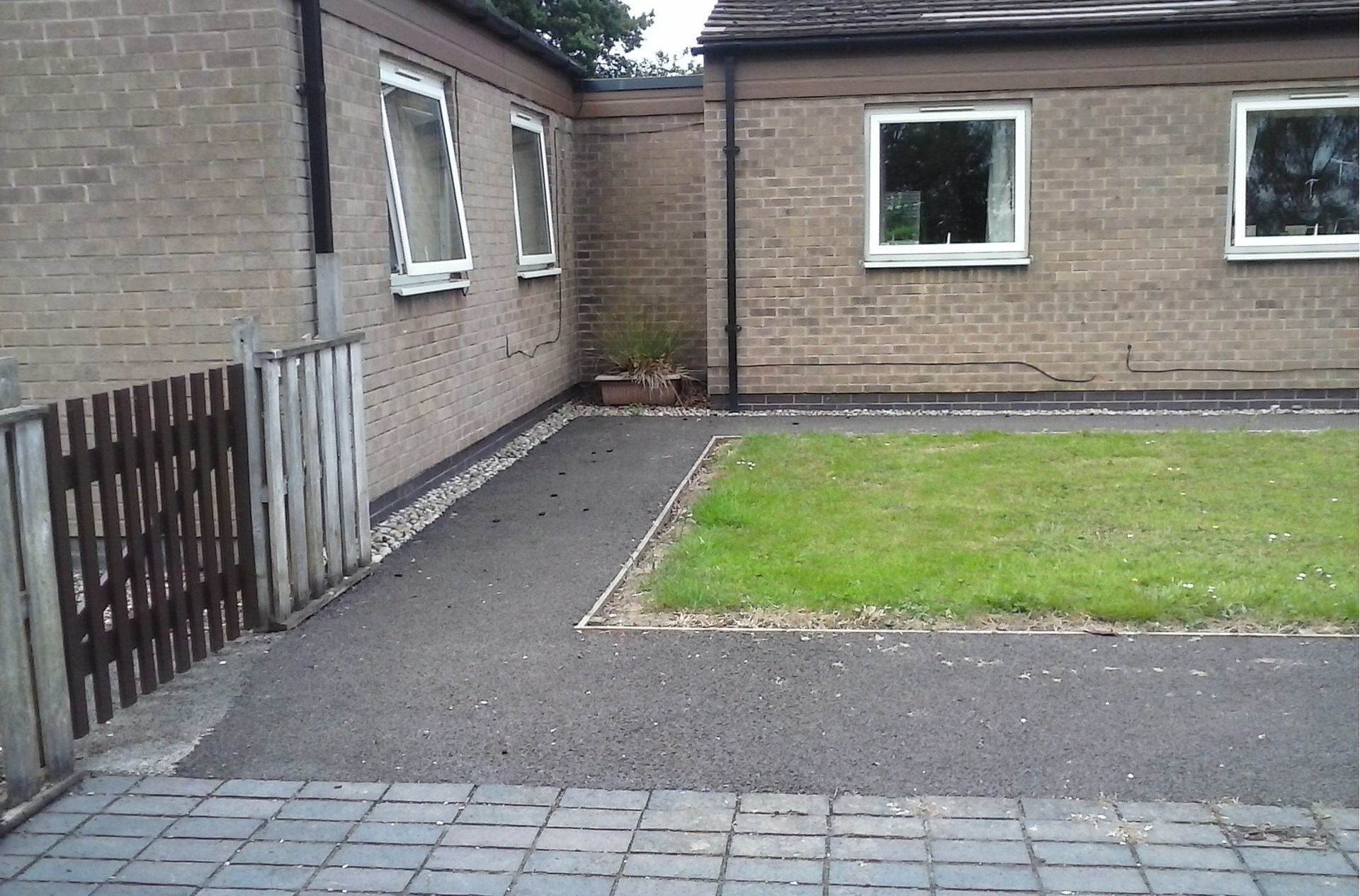 Rowthorne Care Home Sensory Garden Project Swanwick Men's Shed